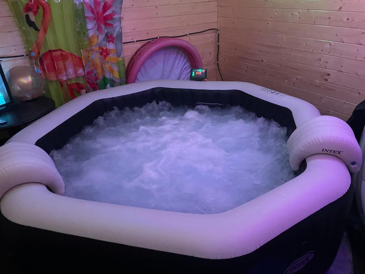 Chambre Agreable Avec Jacuzzi Marseille Eksteriør bilde