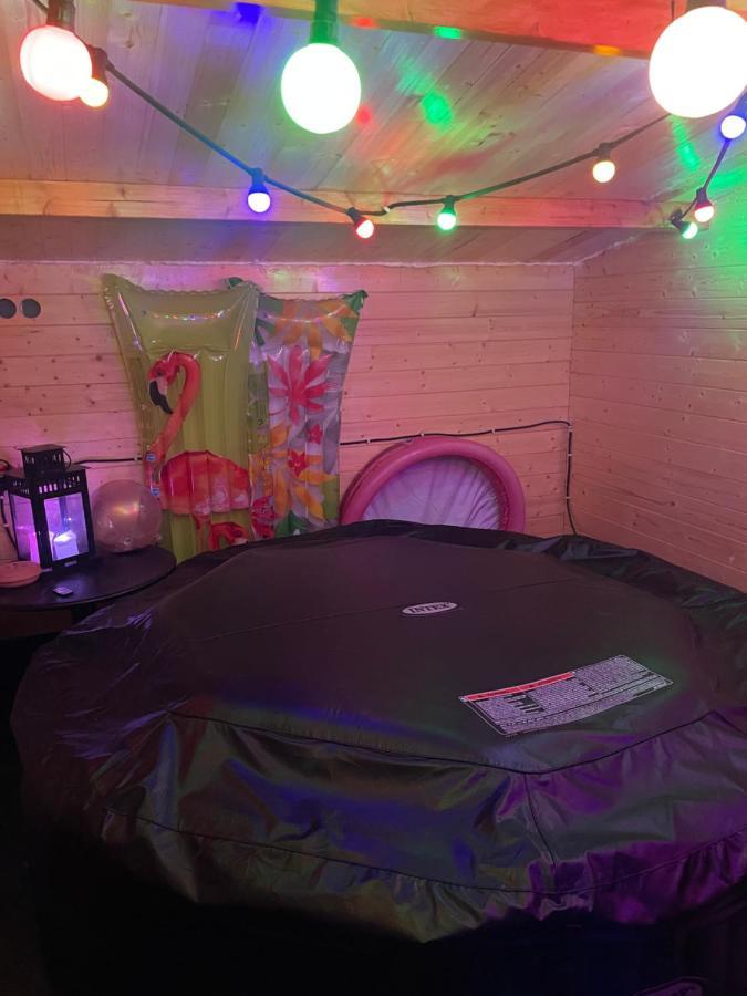 Chambre Agreable Avec Jacuzzi Marseille Eksteriør bilde
